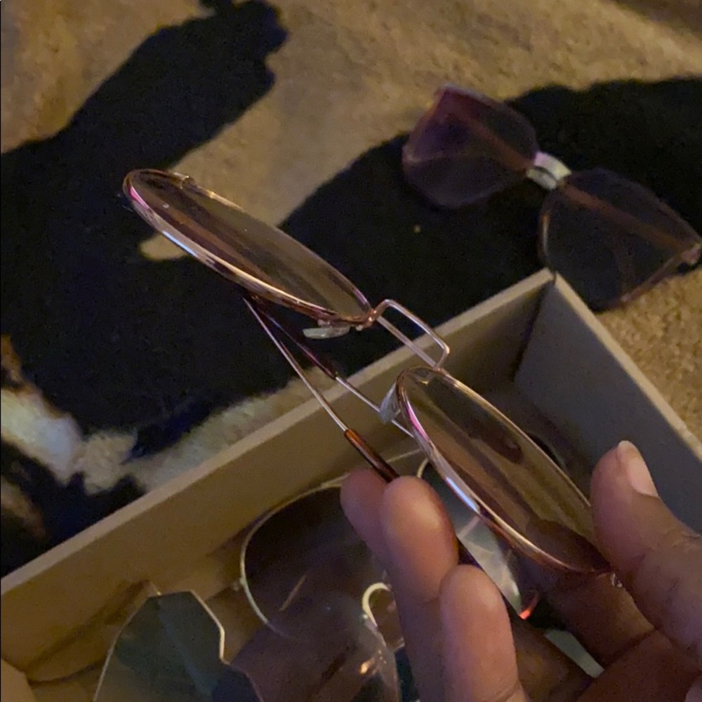 Shades - Picture 3 of 9